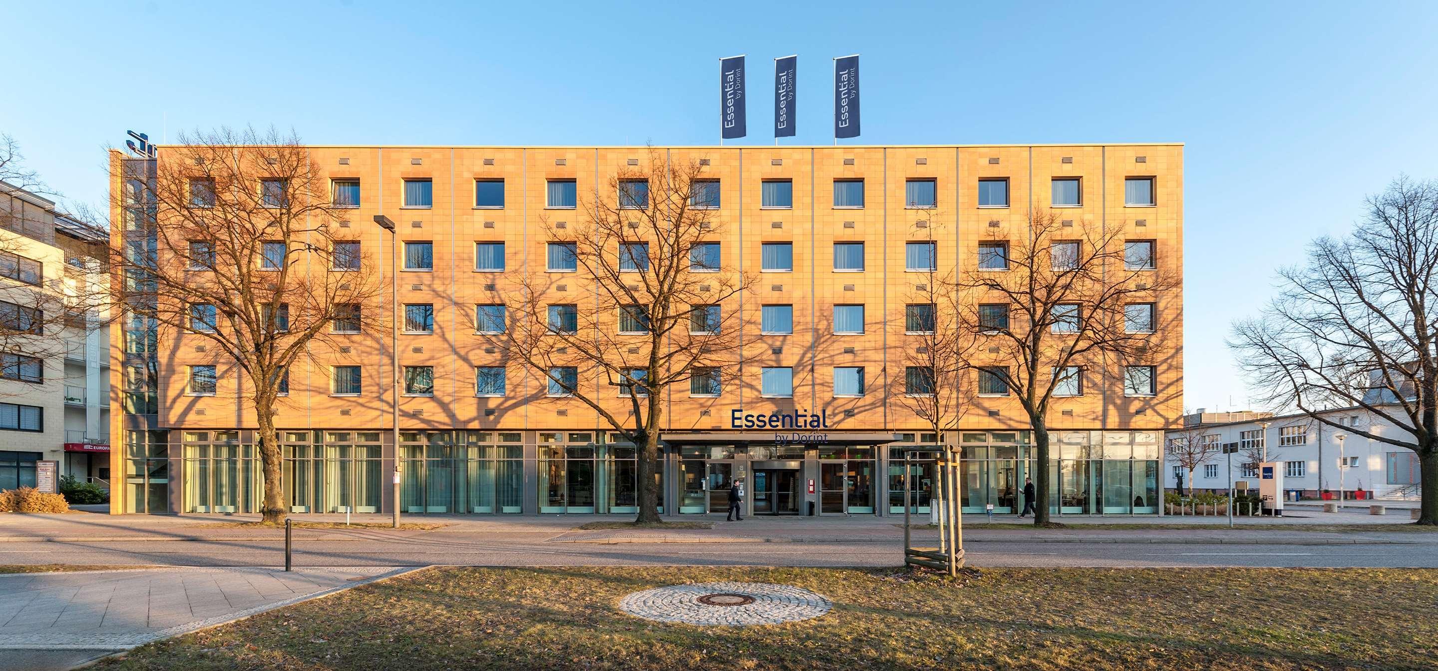เอสเซนเชียล บาย ดอรินต์ เบอร์ลิน-อัดเลอร์สโฮฟ Hotel ภายนอก รูปภาพ