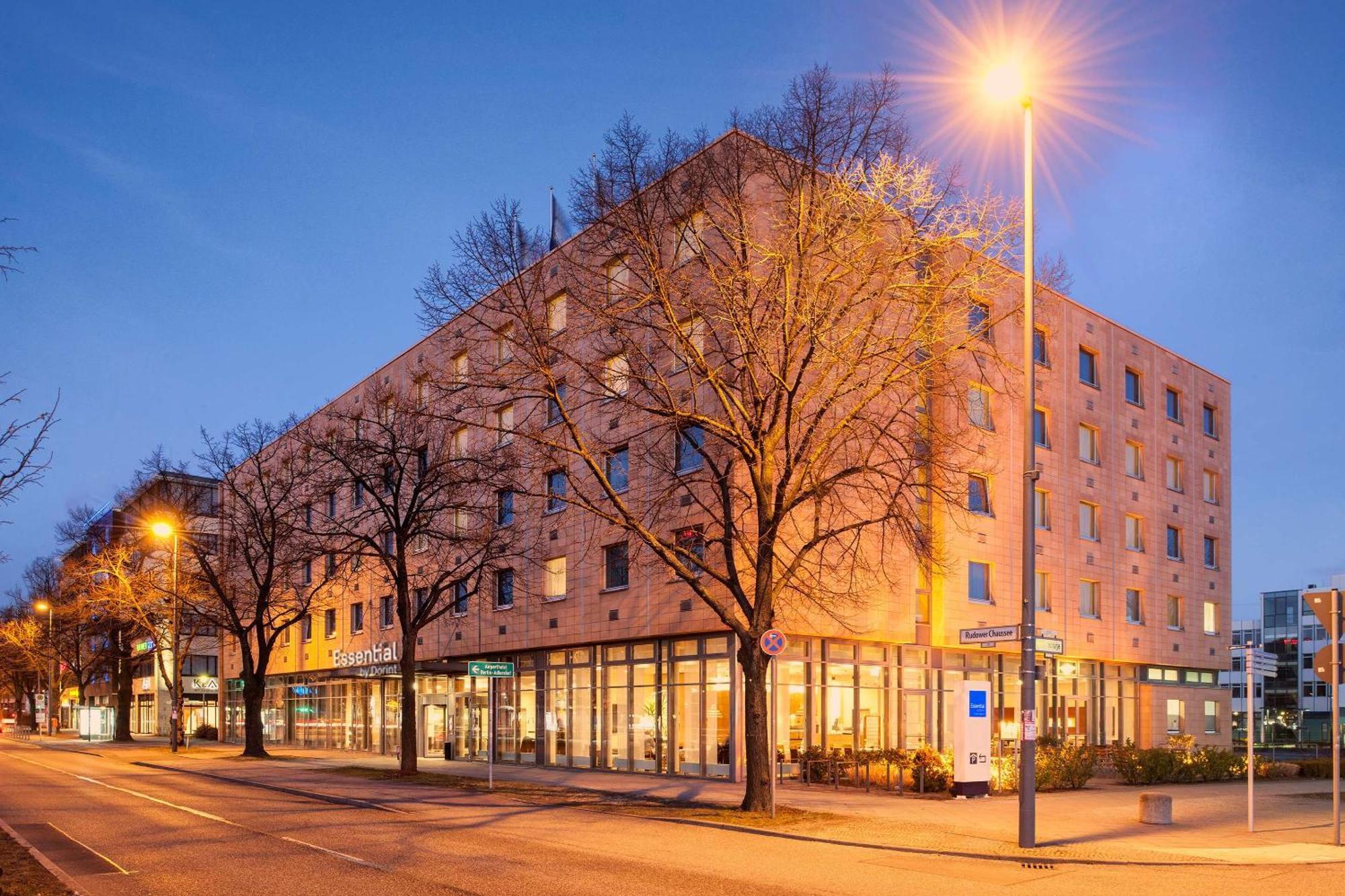 เอสเซนเชียล บาย ดอรินต์ เบอร์ลิน-อัดเลอร์สโฮฟ Hotel ภายนอก รูปภาพ