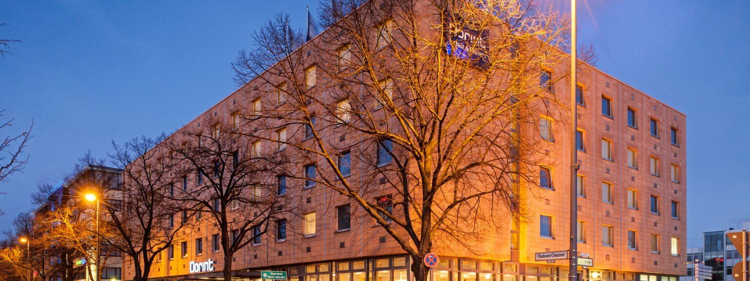 เอสเซนเชียล บาย ดอรินต์ เบอร์ลิน-อัดเลอร์สโฮฟ Hotel ภายนอก รูปภาพ
